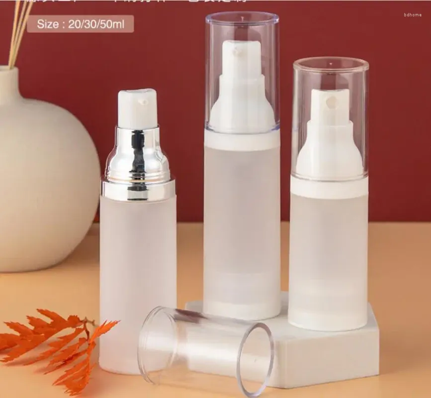 Butelki do przechowywania 20 ml komórkowana bezczelna butelka Srebrna biała pompa przezroczystą pokrywkę/balsam/emulsja/podkład/esencja pakowanie kosmetyczne