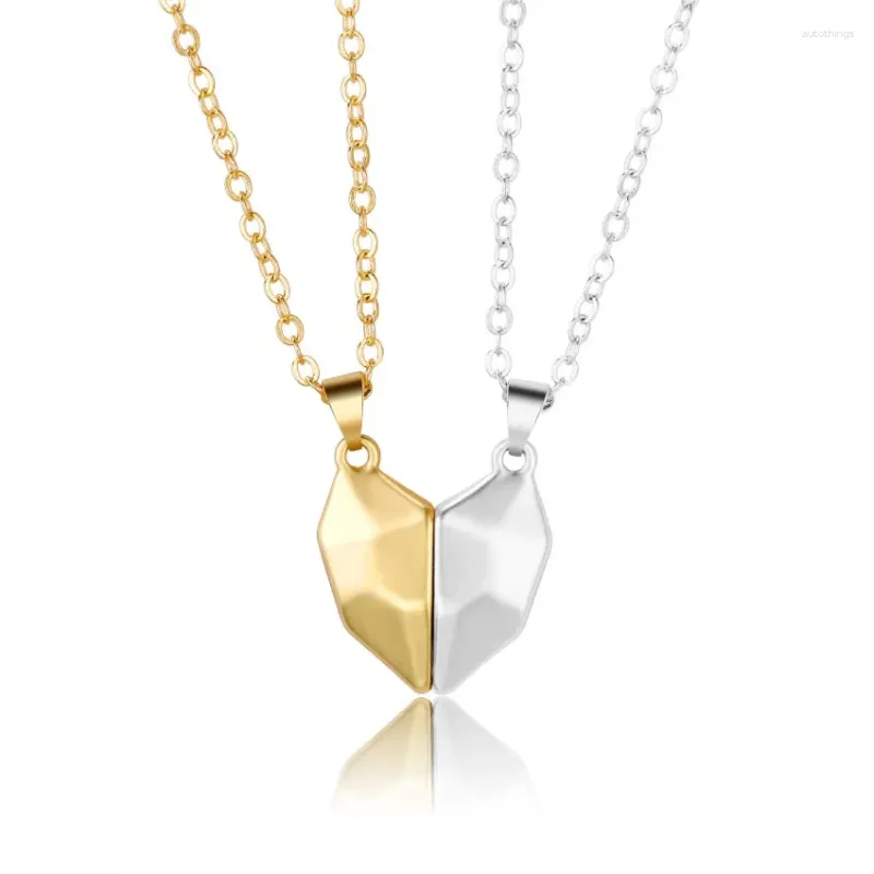 Colliers pendants 2pcs coeur en pierre Couple magnétique pour les femmes Amourts attrayants Collier Collier Lover Valentin de la Saint-Valentin Cadeaux