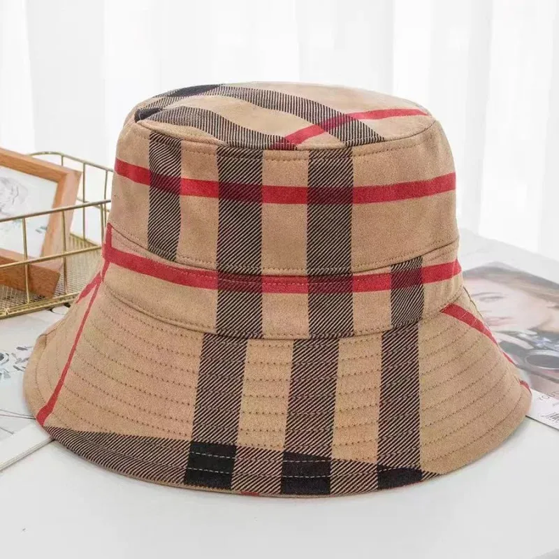 العلامة التجارية الفاخرة منقوشة دلو القبعة السيدات شاطئ قبعة الصيف واقية من أشعة الشمس قبعة قبعة anti uv في الهواء الطلق الإناث دلو القبعة Sun Hat 2024 جديد 240415