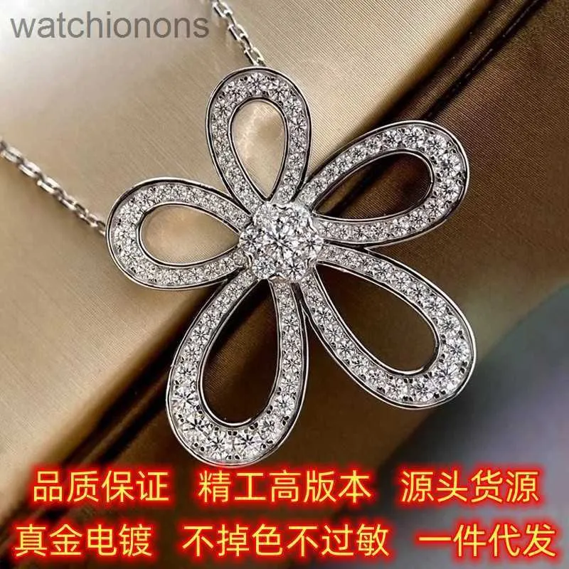 Collier de créateur de marque Vancelfe de haut niveau Seiko High Edition Original S925 Silver Five Petal Flower High Quality Jeweliry Cadeau