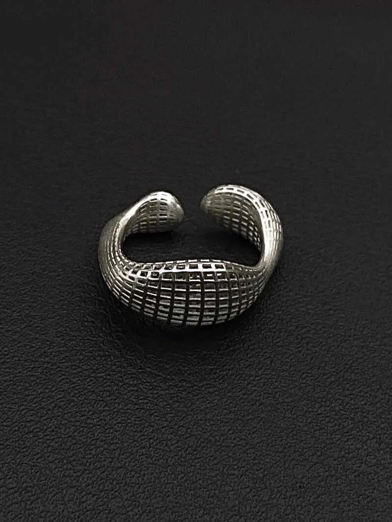 Inkorporera arkitektonisk strukturspråk i smyckesdesign 925 Sterling Silver Hollow 3D -tryckteknik Arkitektonisk ring