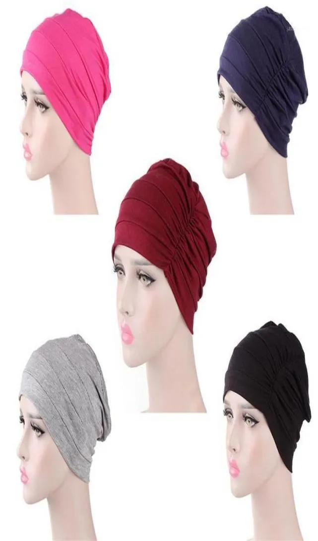 Czapki czapki czapki kobiety w Indie Indie muzułmańskie marszone chemo damskie czapka szalik głowa głowa elastyczna elastyczna czapka solidna kolor15030914