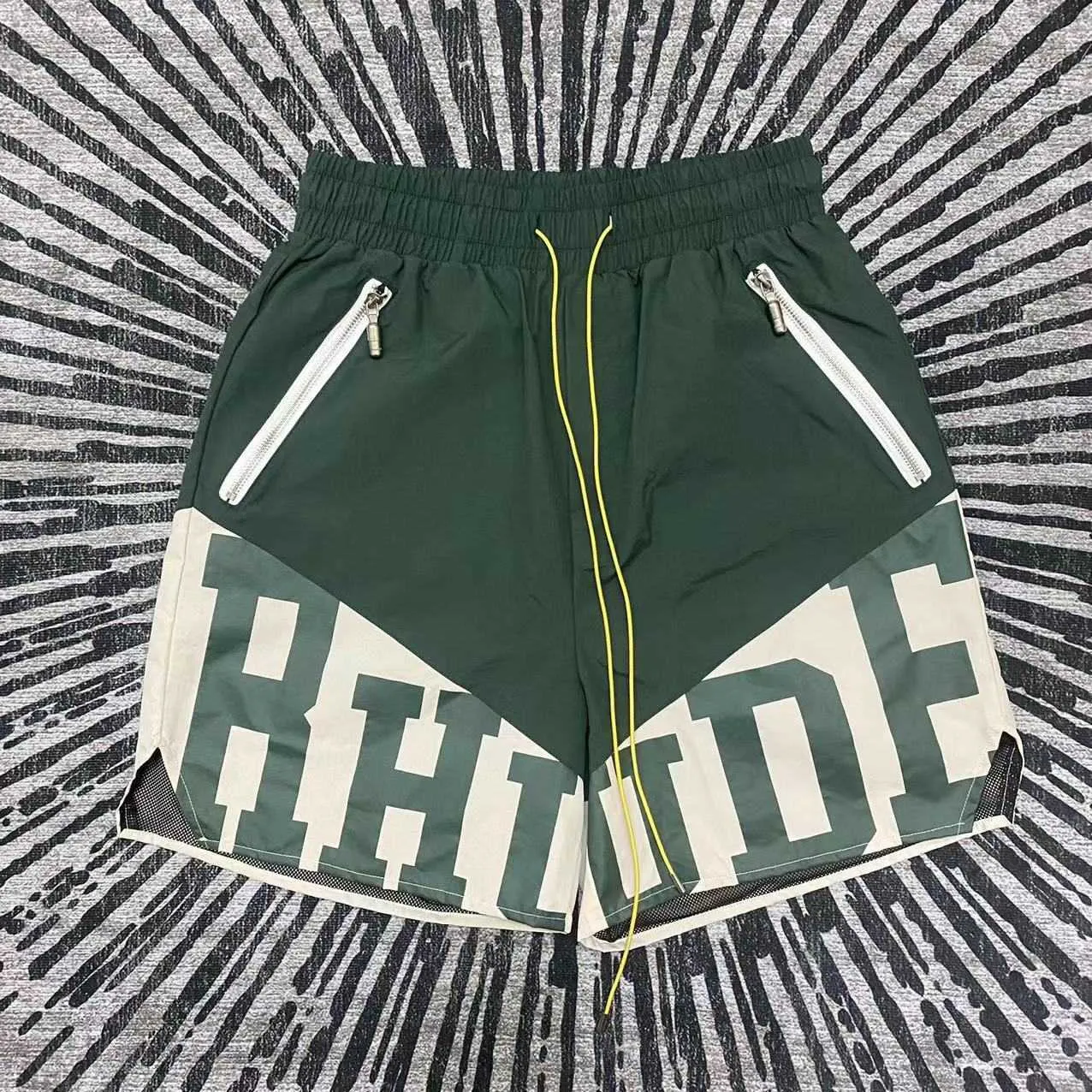 Rhlimited Rhude High Street College in stile Trucco tridimensionale e giunzione Shorts a cinque punti Sport casual