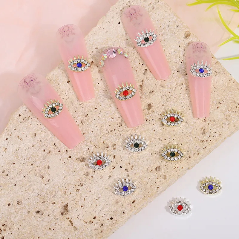 10pcs 3d kötü göz tırnakları rhinestones ile, tırnak sanat aksesuarları, manikür süs eşyaları kadınlar ve kızlar için malzemeler, tırnak sanatı alaşım göz takılar