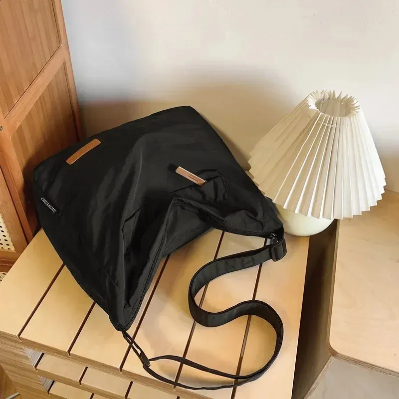 Large Canvas Canvas Messenger Bag Mens For Students Japanese Large Canvas Canvas Messenger Bag Mens For Students Japanese
