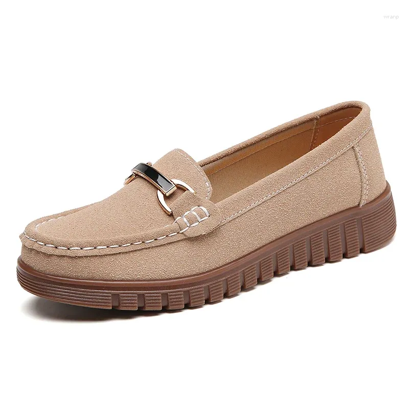 Scarpe casual da donna Solled Flat 2024 Spring e la mamma autunnale è antispuggente vulcanizzata versatile resistente