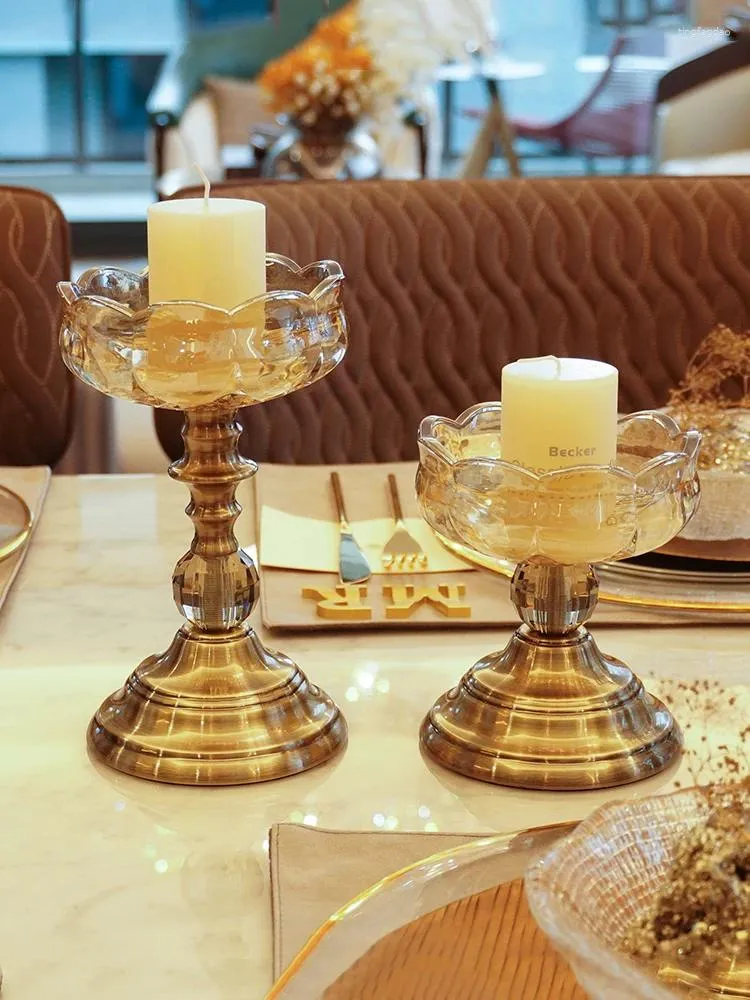 Kerzenhalter Europäische antike Kerzenstick -Dekoration Glasstable Hochzeit El Romantic Candlelight Dinner Requisiten Weihnachten