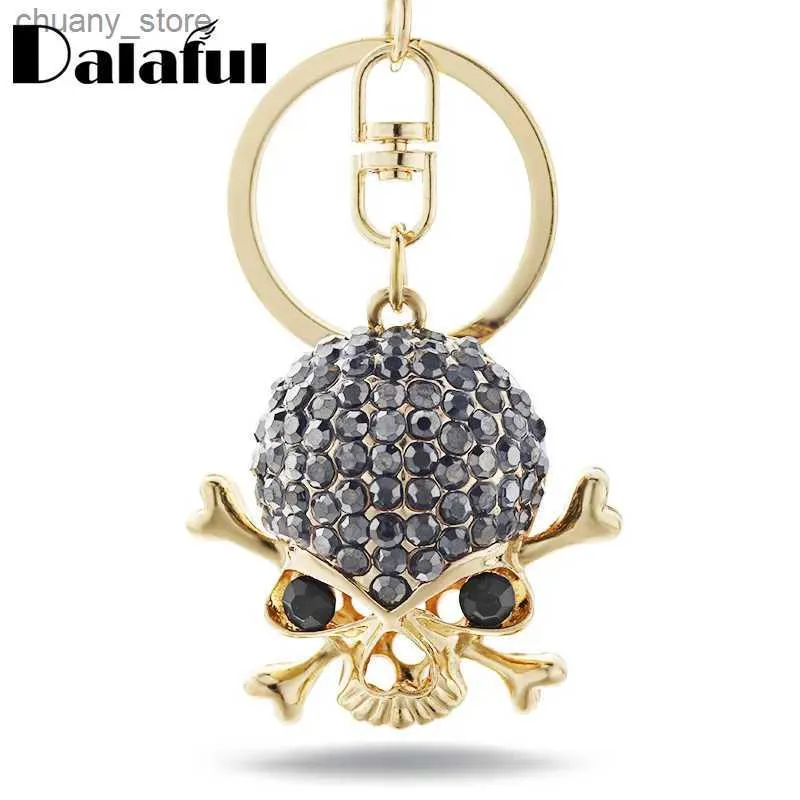Keychains Lanyards Dalaful Cool Punk Gothic Skelet Skull Key Chains Rings Crystal Bag Buckle Pendant voor autosleutellang Keychains K299 Y240417