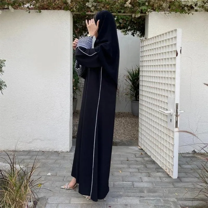 Abiti casual Donne Dubai Abaya Geometrica Splosita Muscella lunga Musulmani vestiti a piena lunghezza con cerniera islamica preghiera caftano hijab