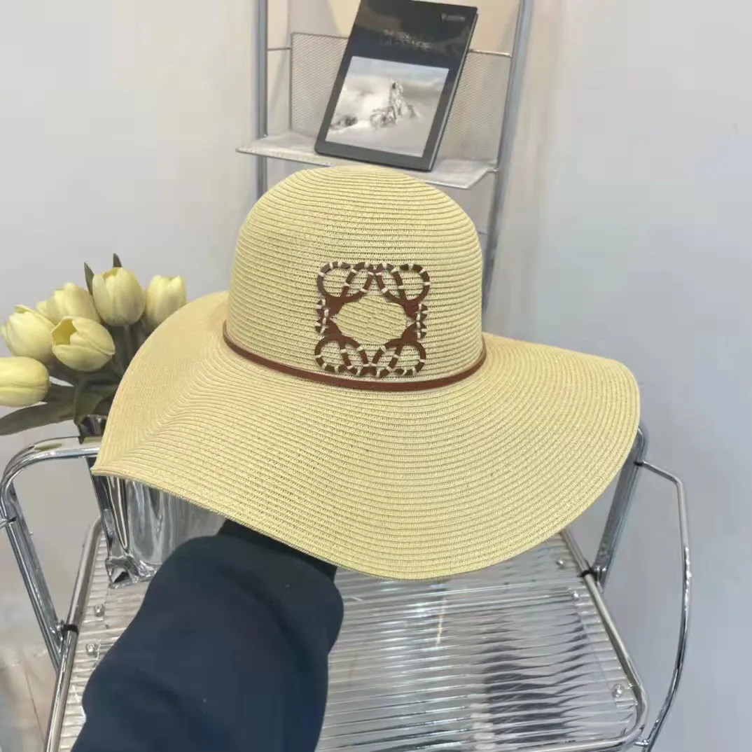 Designer Big Brim Straw Hat Hat Hats Balde Capinho Capinho Capinho Casual Casual Moda Casquette Verão Senhoras Sunhat Tecida Pesca Cap