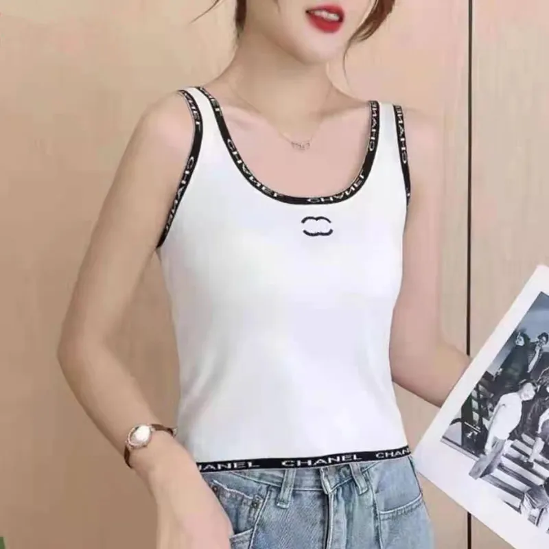 womens tanks top luxury tank tops designer summer tank top fashion trend pure cotton sleeveless tees high quality embroidered knitted womens wear 2024ss