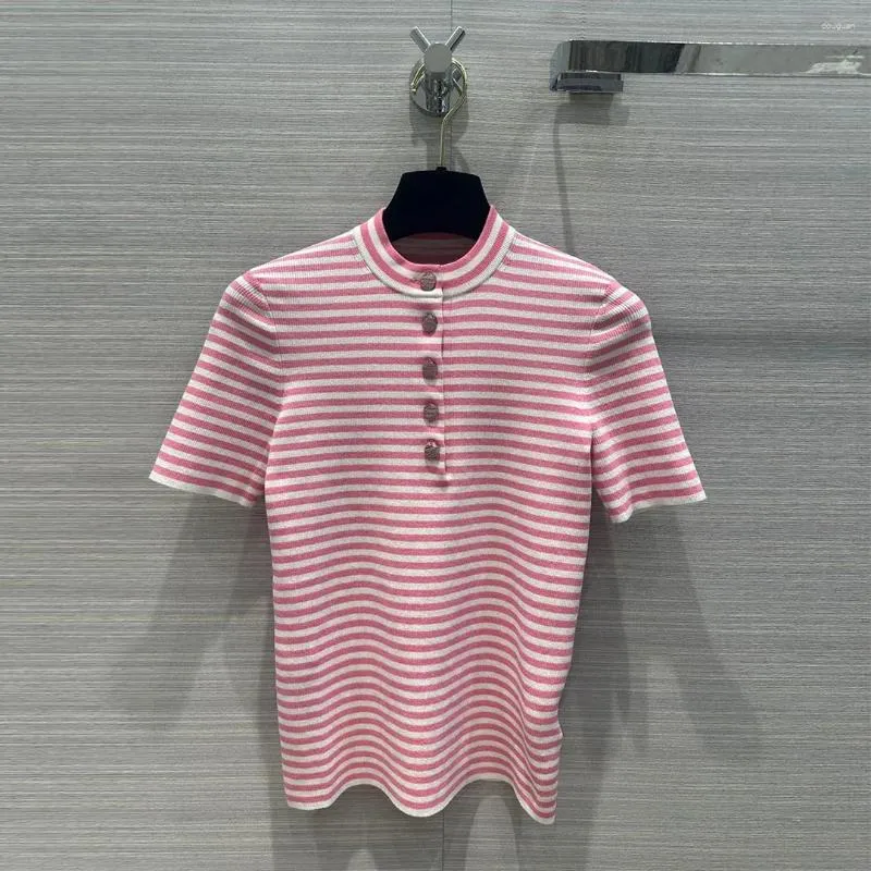 Women's T Shirts Summer Fashion Pink Stripes Knitted Women Tops O-neck Short Sleeve Gold Buttons Sweet Slim Fit T-shirt