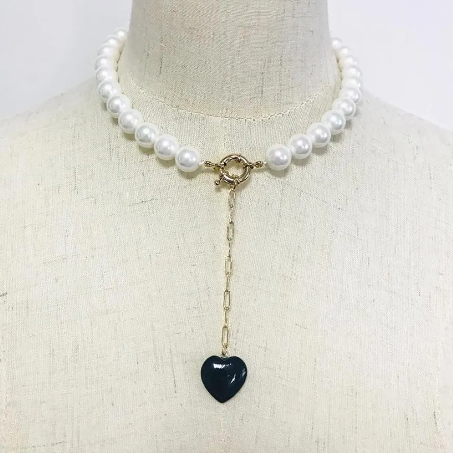 Collana di perle d'acqua dolce fatta a mano gioielli corti gioielli in pietra nera Pendant Banchet Wedding Women Aggiungi accessori per vestiti glamour NE301W