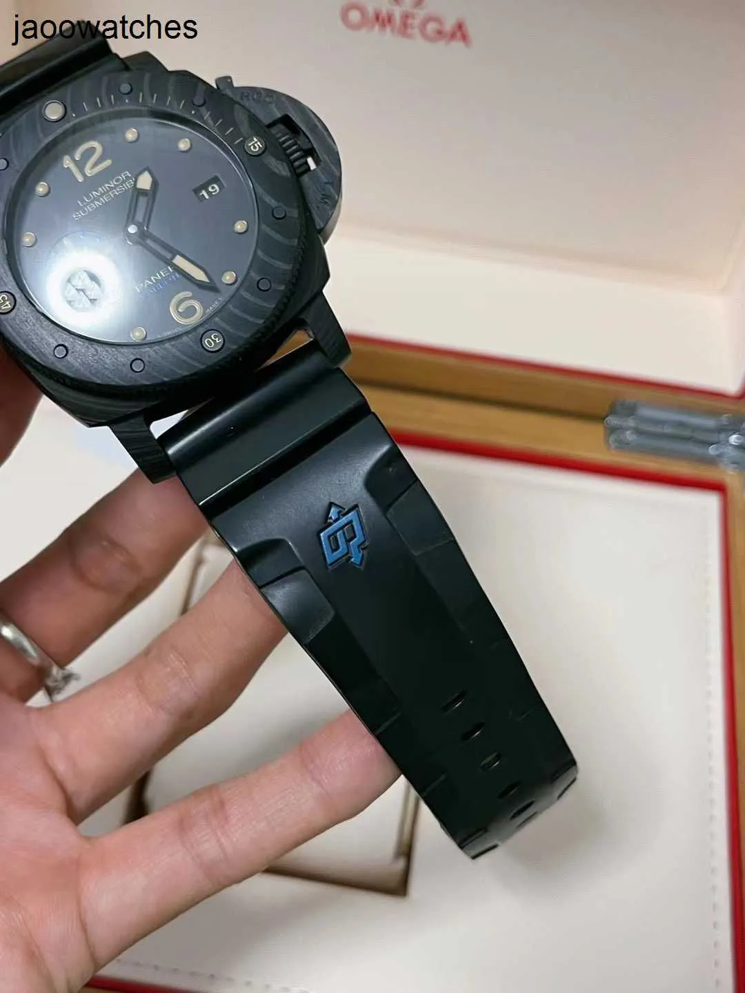 DHgate Panerai Luminor PAM00616 Replica Automatic 47mm Stainless Steel Dive Watch Watches
