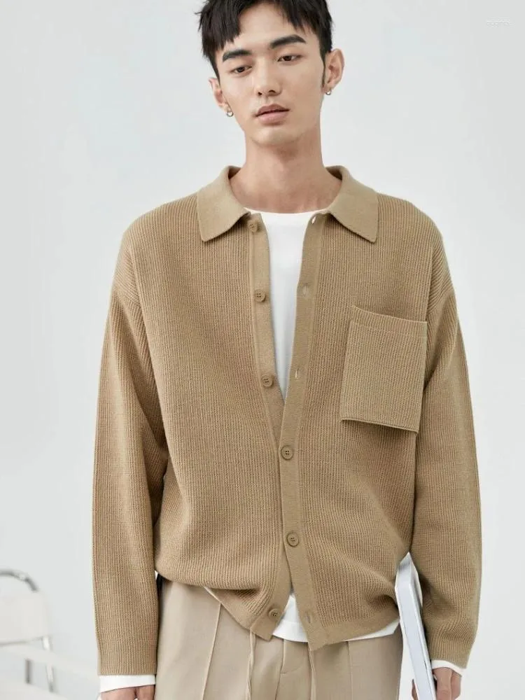 Herrtröjor man kläder med fickor stickade för män affärer krage cardigan x dra överdimensionera ull koreanska höst elegant varm gammal