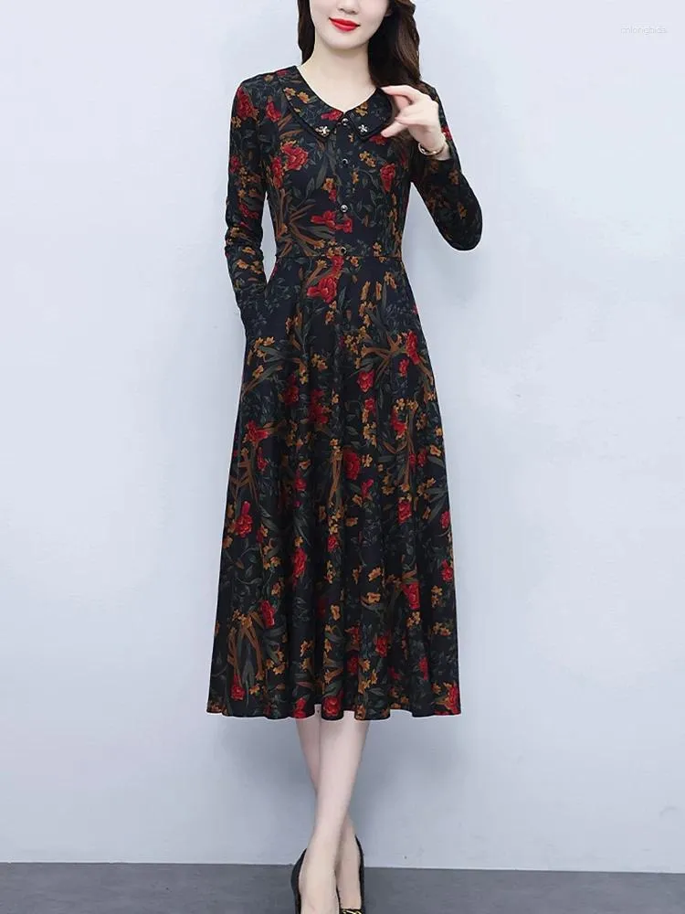 Robes décontractées Femmes à manches longues 2024 Vêtements Floral Automne Robe d'hiver Elegant Vintage Fashion Bodycon Conse