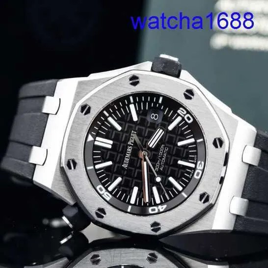 Swiss AP Wrist Watch 15710 Watch Black Disk est mûr stable puissant révélant le modèle classique contemporain de machines automatiques avec carte de garantie