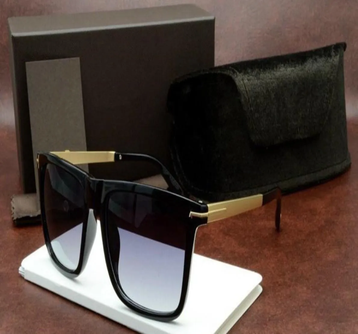 Nuovi occhiali da sole di moda di alta qualità per Tom Man Woman Eyewear Designer Brand Sun Glasses Ford5380405