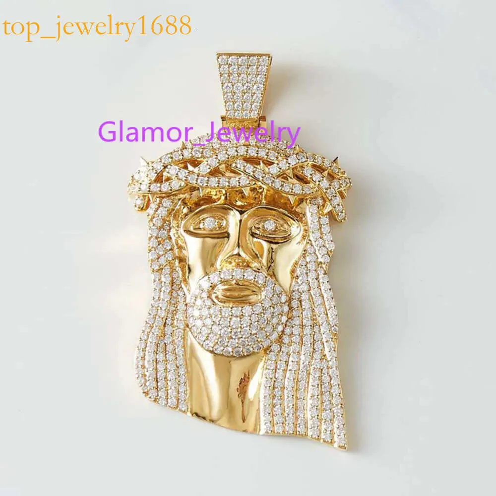 Passer le testeur Sier / 10k Solid Gold Mens Diamond Jesus Piece Moissanite Iced Pendant pour le collier