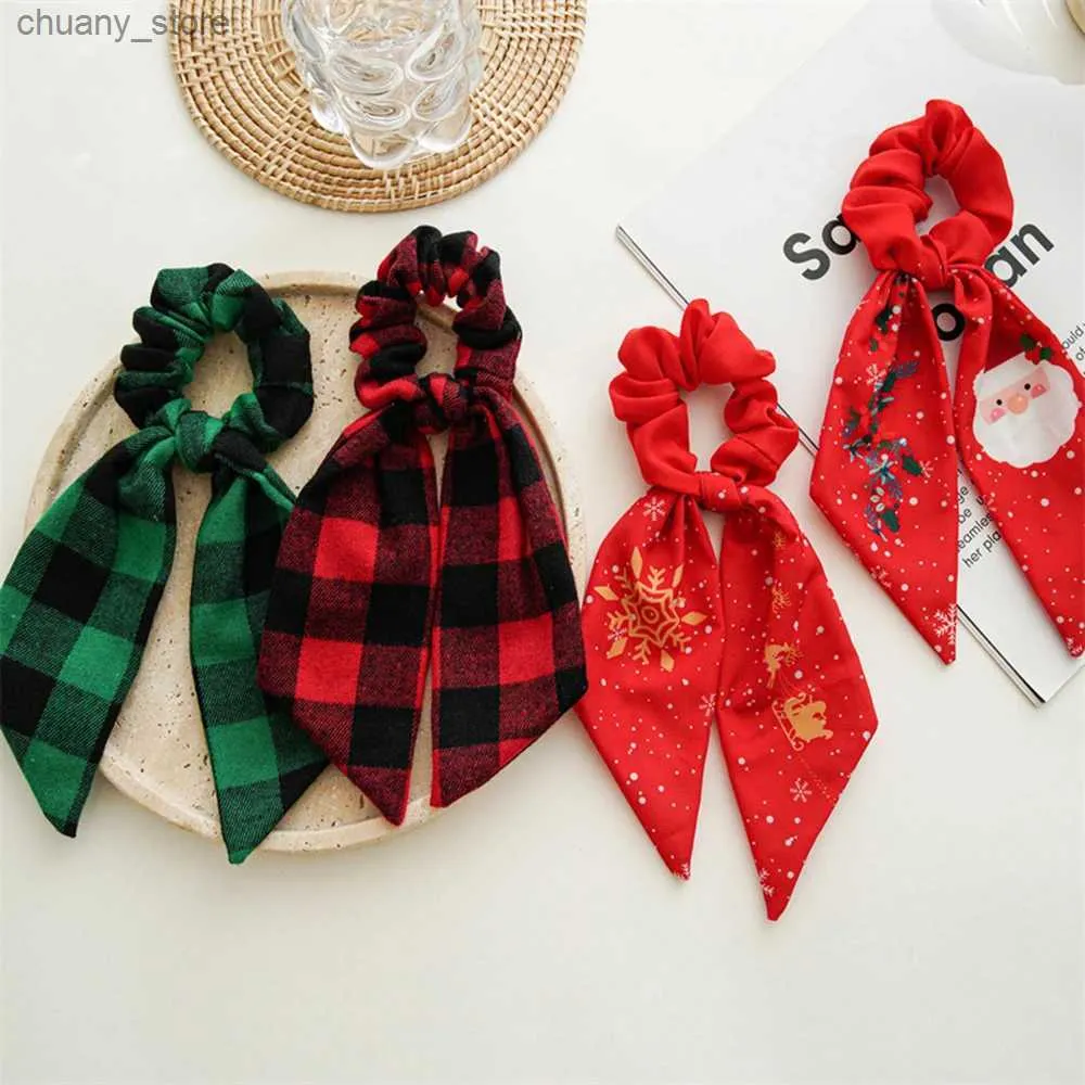 Hårgummibandar hästsvans band hårband Santa Claus Elastic Hair Band Christmas Style Plaid Scrunchies Simple Fashion DIY Hårtillbehör Y240417