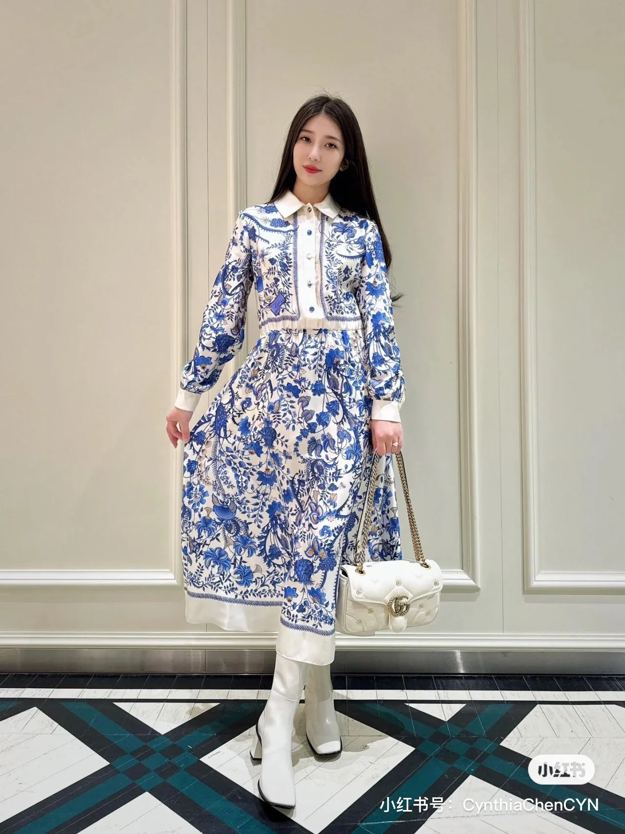 Vintage sky blue floral pattern with blue and white porcelain style dragon dress women's fashion casual designer letter print girls loose pleated skirt