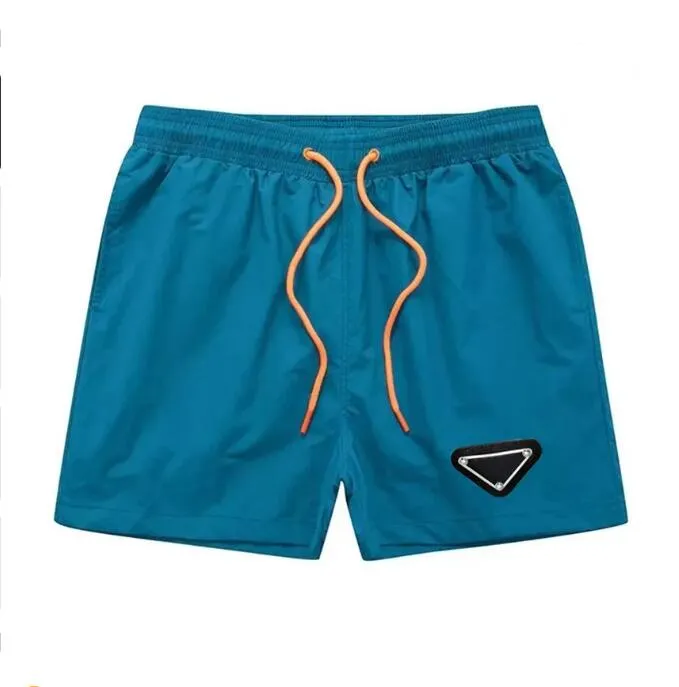 2024 mens shorts designer shorts men designer shorts summer casual three part beach shorts solid color shorts fashionable sports men's clothing M-2XL