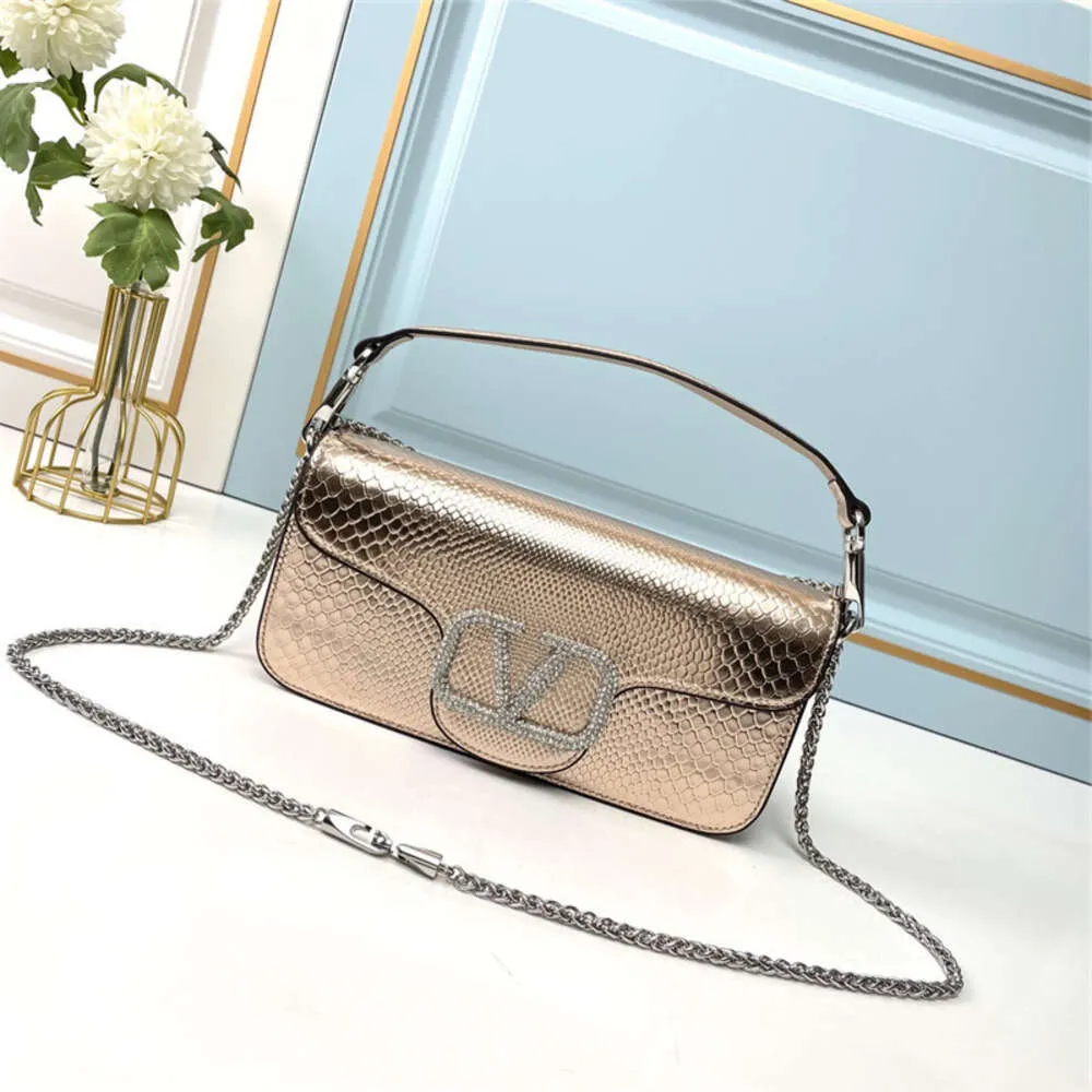 Bolsos De Noche Patron De Serpiente El Bolso De Piel De Becerro Hebilla De 204 2 DHgate