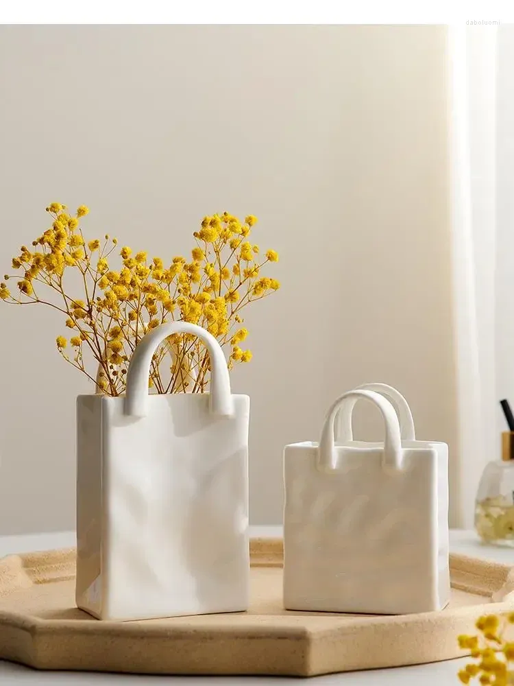 Vases Vase Bag Container Modern Decoration Creative Home Crafts Decor Ceramic Accessories White Flower Portable Desktop Dried Art