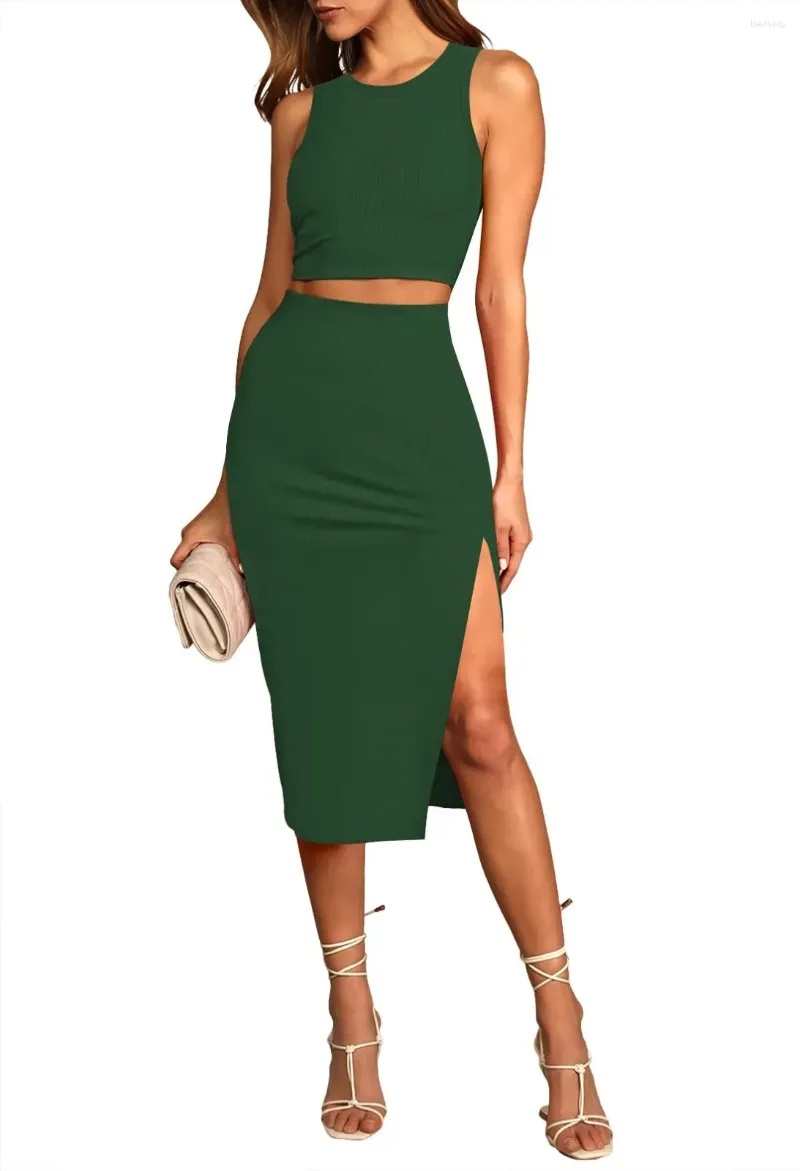 Plus Size Womens Dress Set Sleeveless Ribbed Tank Top with Slit Knee-Length A-Line Skirt Polyester Summer Outfit from Dhgate Basic & Casual Dresses - price 26.05 Plus Size Womens Dress Set Sleeveless Ribbed Tank Top with Slit Knee-Length A-Line Skirt Polyester Summer Outfit from Dhgate Basic & Casual Dresses - price 26.05