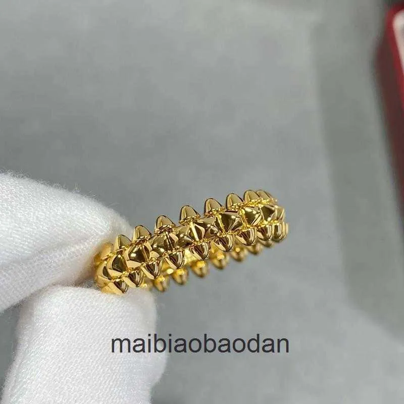 High -end designer sieradenringen voor dames Carter Beautiful and Fashion V Gold Ploated Red Nieuwe Bullet Head Ring CNC True Gold Original 1: 1 met echt logo