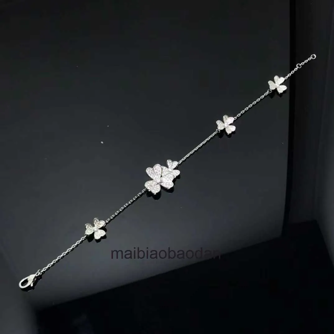 Designer 1to1 Bangle luxe sieraden fanjia nieuwe klaver armband nieuw product volledige diamanten multi bloem armband dames hoge kwaliteit klaverbloem geluk bracelet