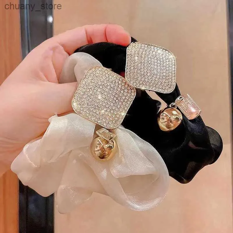 Hårgummibandlegeringar Rhinestone Square Hair Ties Scrunchies Elegant Ponytail Rep Elastic Hair Elastics Girl High Elasticity Rubber Bands Y240417