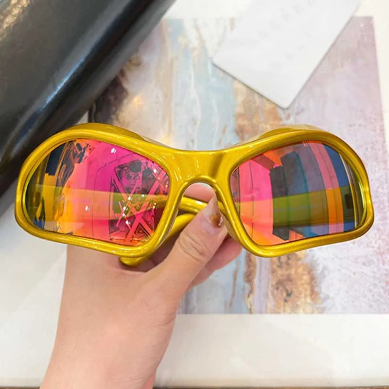 Women Designer Sunglasses BB0314S Yellow Bio Nylon Frame  display picture 2