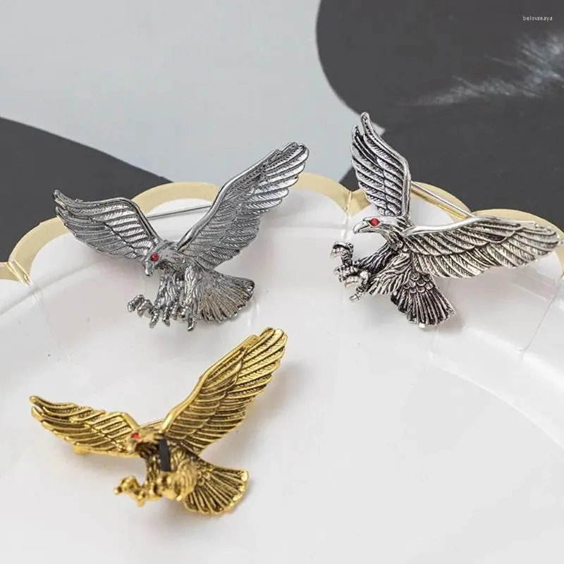 Broches Colar Retileira Cerremonia de Strô Banqueto Terno de Lapel Pin Pin Eagle Acessório Jóias de moda Men.