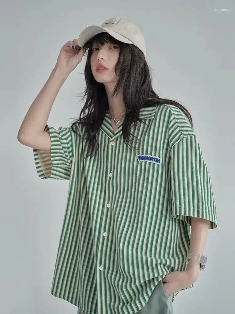 Frauenblusen Tawaaiw Streetwear Striped Button Up Shirt Frauen Kleidung Kurzärmel koreanische Mode Turndown Kragen Summer Tops lässig