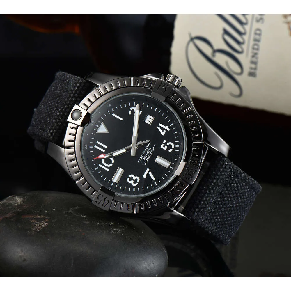 2024 Century Brand Fashion Quartz Drei-Pin-Herren-Casual Watch