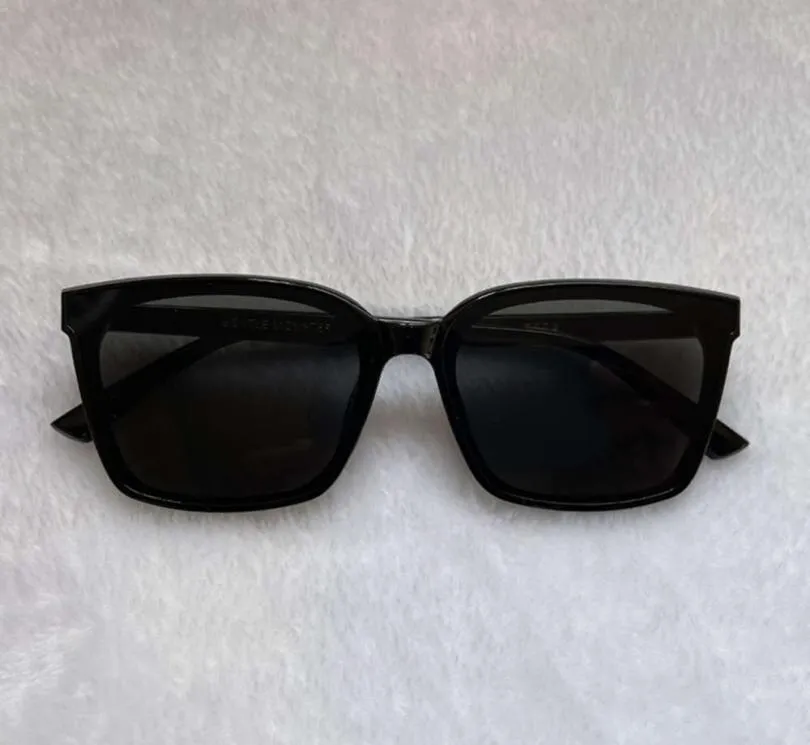 2021 Zupełnie Nowe kobiety Digner Sunglass Delikatna duża ramka Sun Gre Lady GM Vintage Monster Elegancki okulary przeciwsłoneczne UV400 TEGA4074771