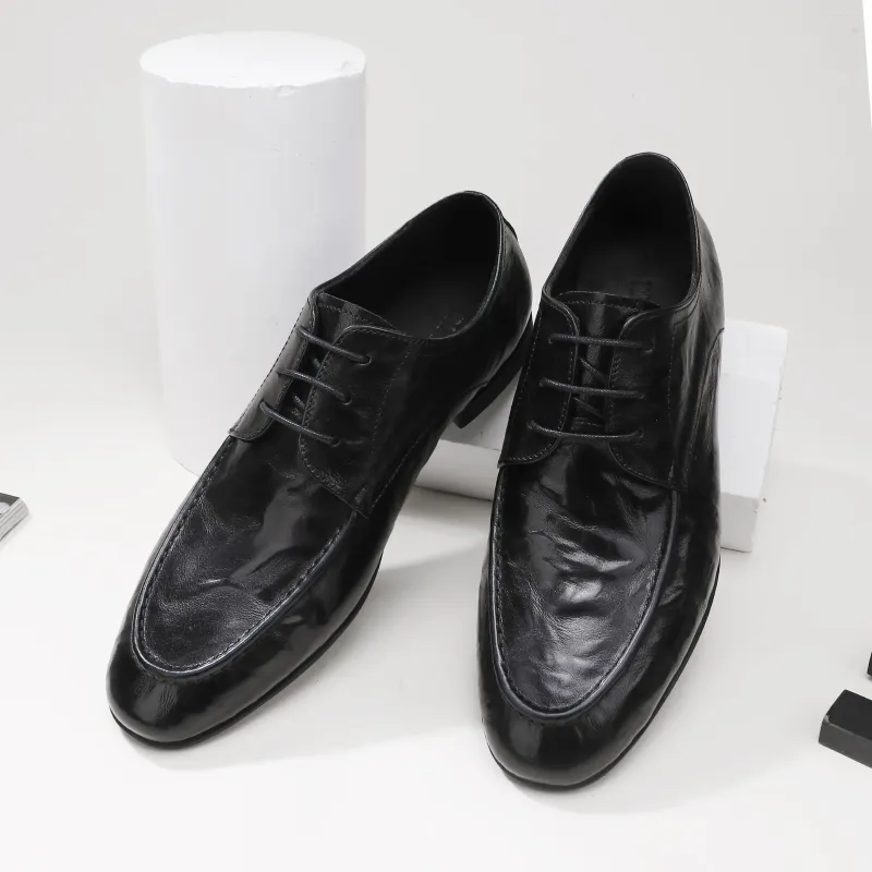 Dress Shoes Men's Spring And Autumn Hand Grab Pattern Business Casual British Groom Leather