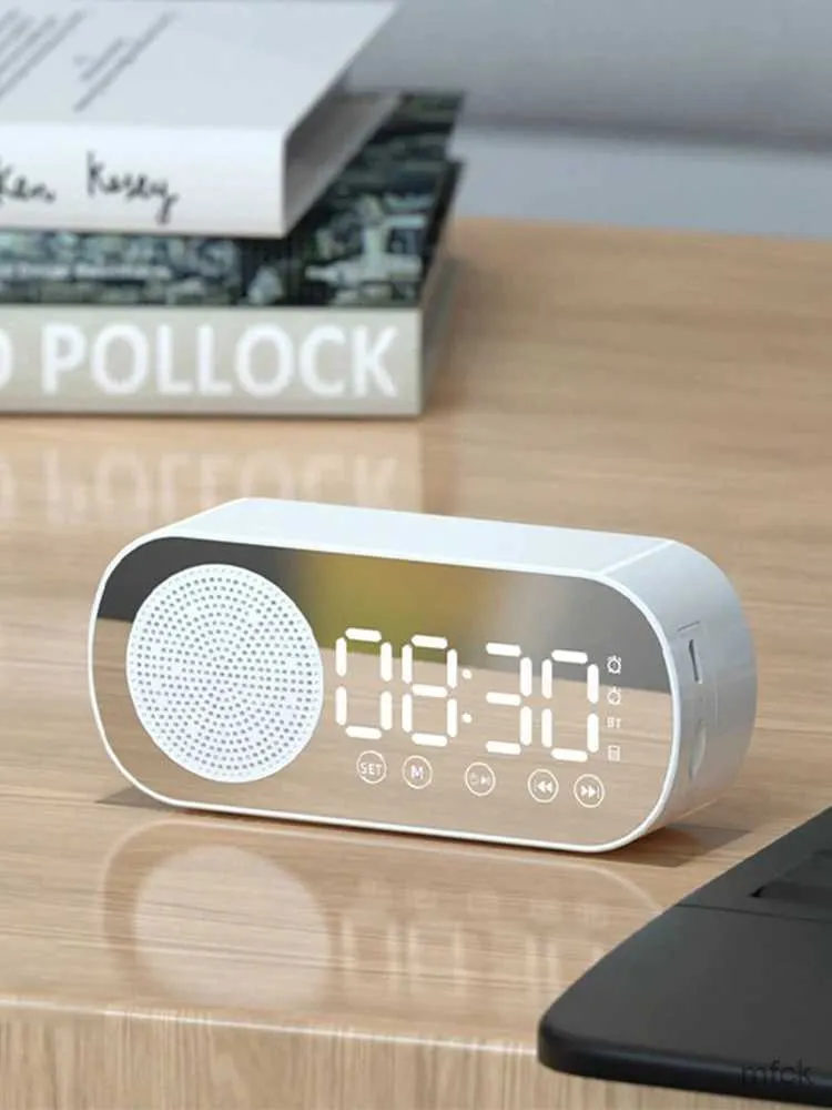 Portabla högtalare Trådlös Bluetooth-högtalare Multifunktionellt högt subwoofer klocka Mini AI Smart Alarm Clock-högtalare