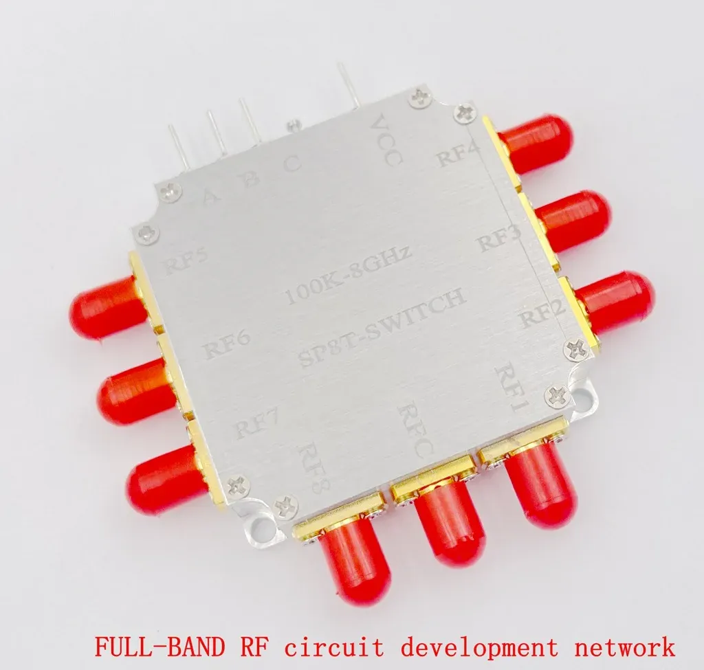 SP8T RF Electronic Switch 100K-8 GHz Breitband mit hoher Isolation niedriger Einfügungsverlust Teflon mit Gehäuse