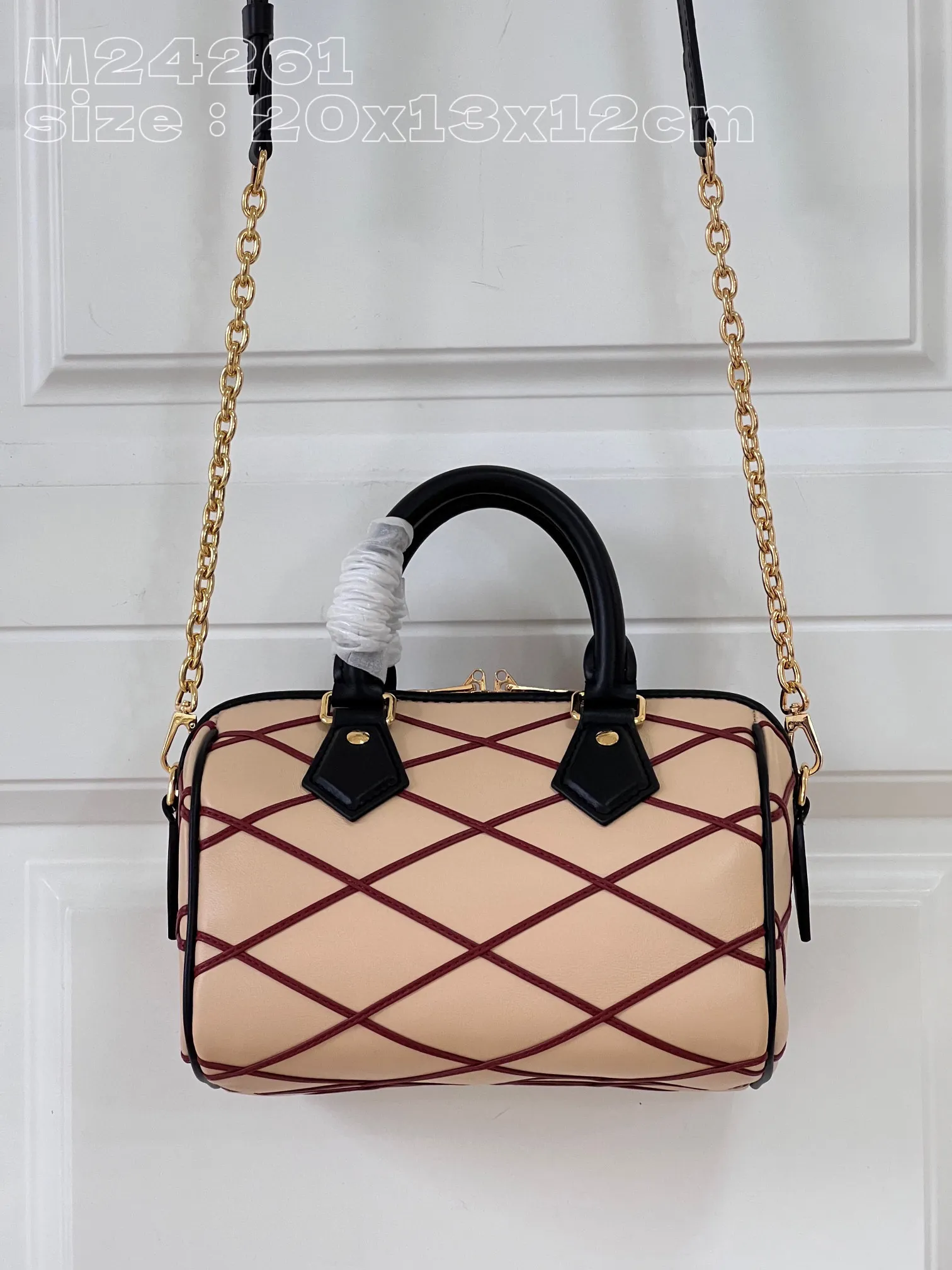 Новая женская сумка на плечах высококачественная качественная сумка по кроссу кожаная сумка овчарная кожа с бриллиантами модная тенденция M24261