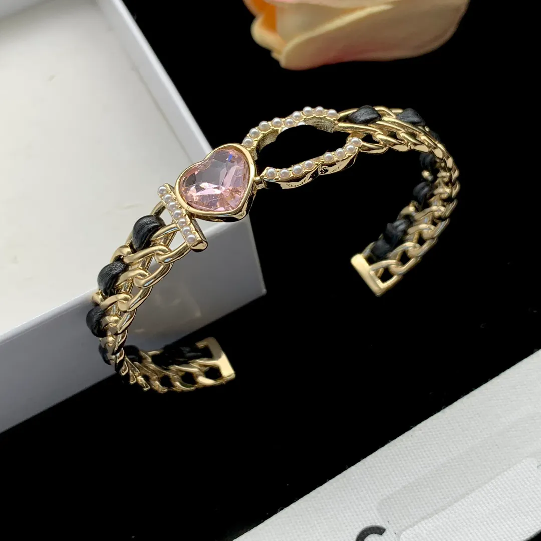 Designer bracelet luxury brand bracelet bracelets designer for women letter diamond gemstone love Design higher quality bracelet manifold jewelry very good