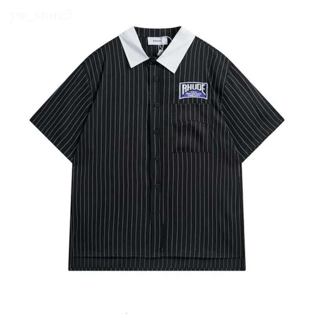 2024 Новая футболка Rhude Mens Высококачественная Tess Designer Casual Fashion Rhude Polo рубашка с коротким рукавом Европа Америка Мужчины Женщины Круглая шея Tshirts США S-XXXL 5060