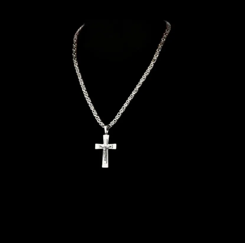 Katolska Crucifix Pedant Halsband Guld rostfritt stål halsband Tjock långhalsfria unika manliga män modesmycken Bibelkedja Y2604237