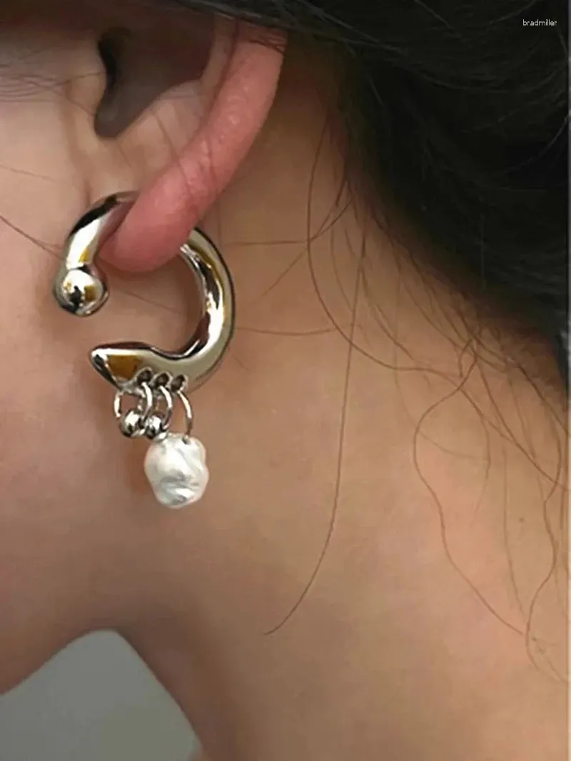 Boucles d'oreilles enveloppe tendance punk Design Pearl Pendant pour femmes hommes 2024 avant après détachable portant un cadeau de bijoux de mode d'oreille