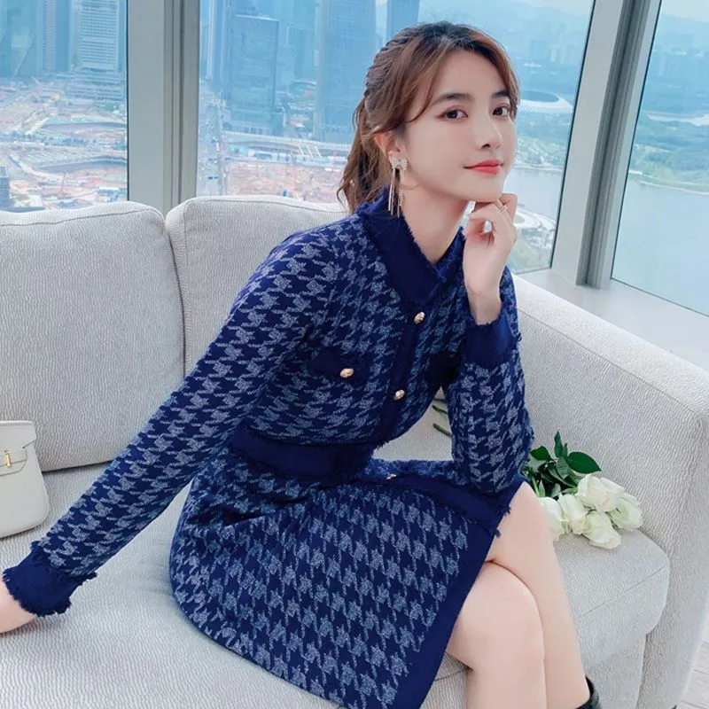 blue plaid bodycon dress Blue Plaid Ruffle Sleeve Smocked Midi Dress – Modern Millie main image 0