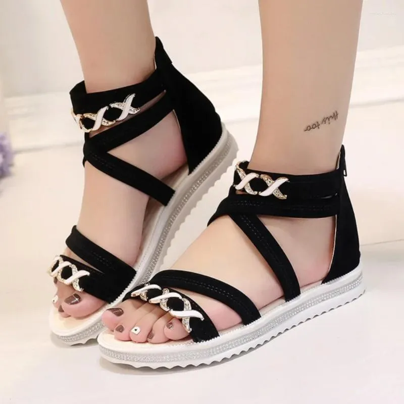 Scarpe casual Donne Roma Sandals Summer Flat per design di lusso glitter Femmina da donna Outdoor Piattaforma da donna