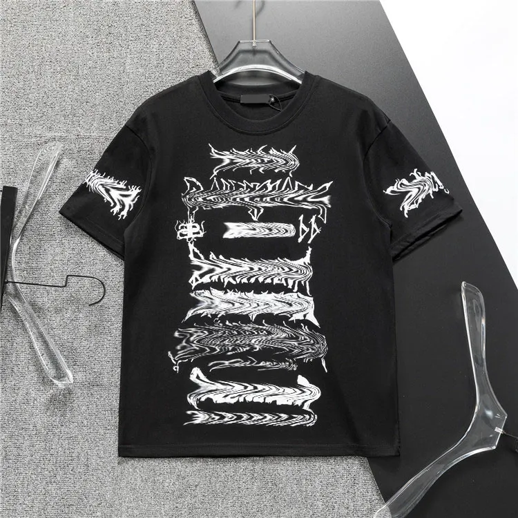 Primavera ed estate Nuove uomini più venduti di abbigliamento più venduto Modella di moda di moda stampata Sport casual Sports Sports sciolta t-shirt Pure Cotton Street Hip Hop Hop Assumenti G50