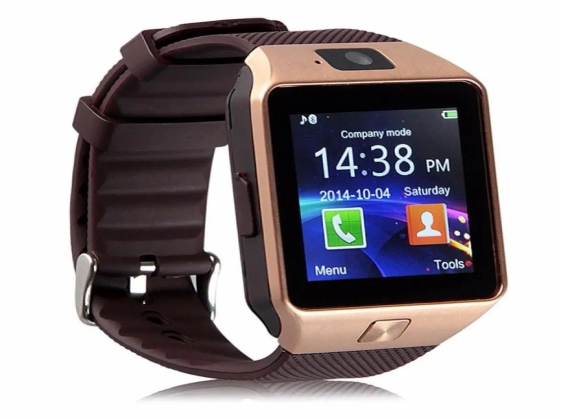 DZ09 Smart Watch Original Appareils portables Bluetooth Smart Wristwatch pour iPhone Android Phone Watch avec Camera Clock Sim TF Slot6015040