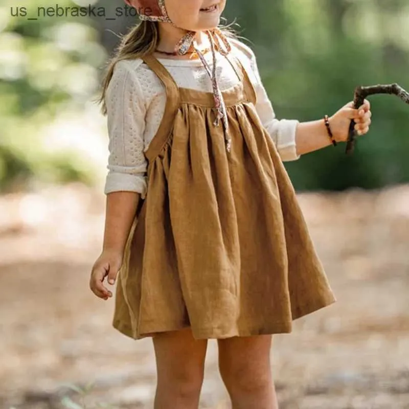 Girl's jurken Retro Girls verstelbare riemen linnen gezwollen rok herfst nieuw Frans katoen en linnen casual losse kinderen prinses jurken Q240418